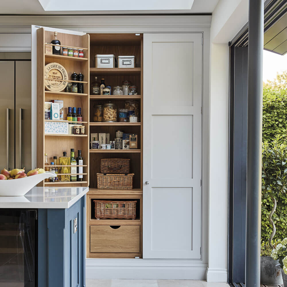 Blue Shaker Kitchen | Tom Howley