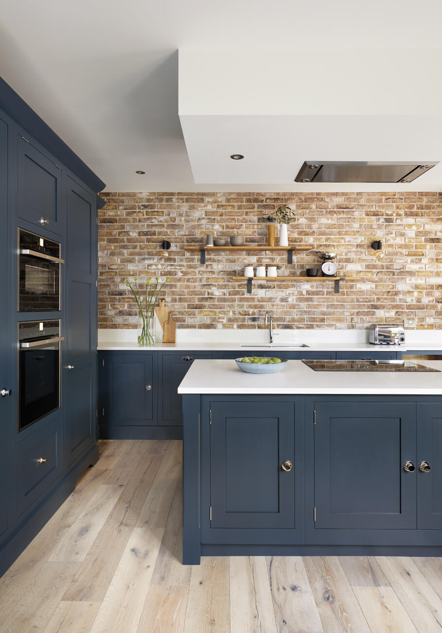 Dark Blue Shaker Kitchen | Luxury Fitted Kitchens | Tom Howley