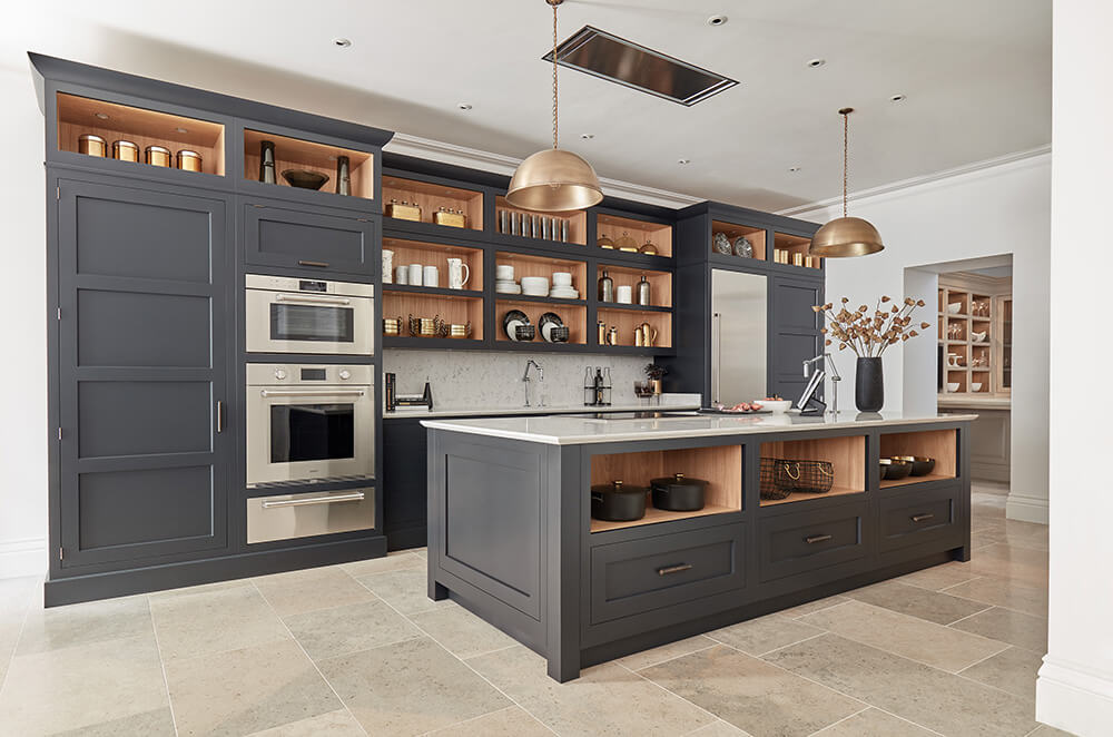 Dark Grey Shaker Style Kitchen