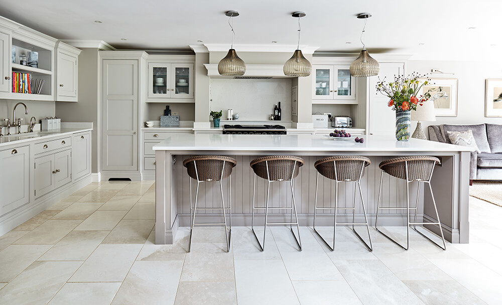 Kitchen layout - grey kitchen