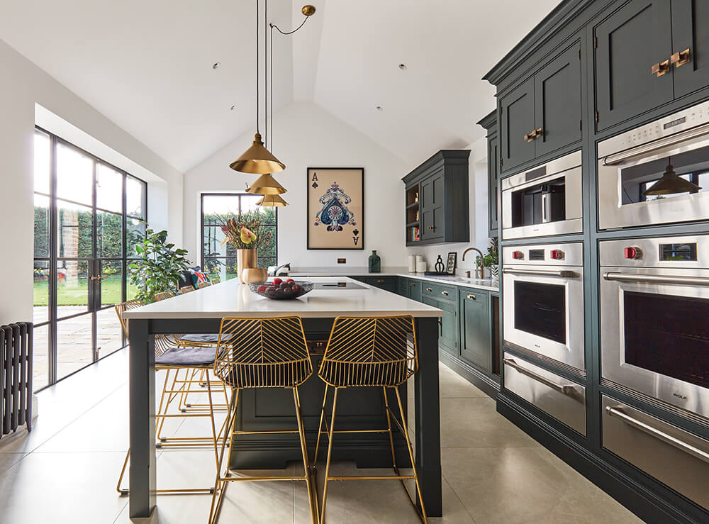 Farmhouse kitchen extension with central island. 