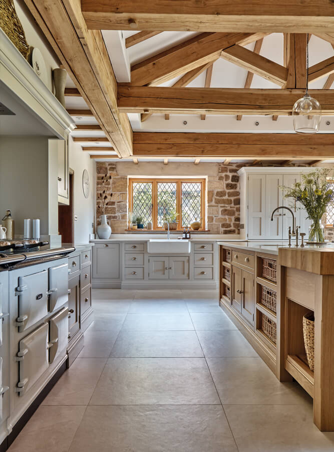 Real Homes: Classic English Kitchen