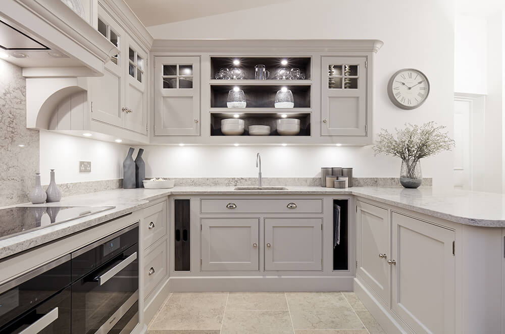 Open Plan Traditional Kitchen