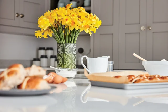 Indulge in the sweet and delightful aroma of freshly baked treats during the Easter weekend.

This timeless Hartford kitchen sets the stage for seasonal creations, featuring a bespoke island for prep and presentation, state-of-the-art appliances, and a perfectly placed pantry beside the double oven for all your ingredients and baking essentials.

What are your favourite Easter bakes?

-

#tomhowley #kitchendesign #easterbaking #springrecipes #bankholidaybakes #interiors #countrykitchen #homeinspo #shakerstyle #easterweekend #kitchenstyle
