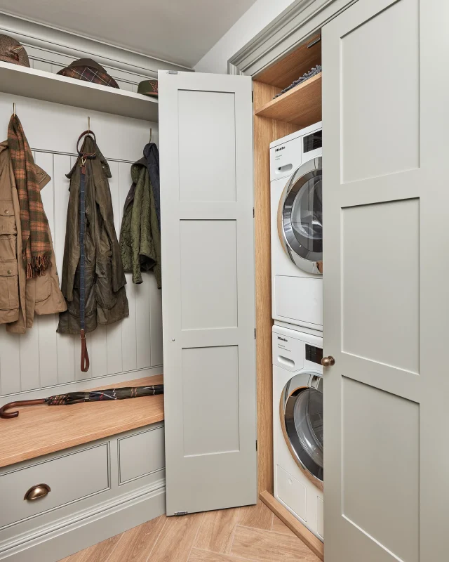 We're experts at getting creative with compact spaces.

This utility design features clever, space-maximising solutions, including tall units to hide bespoke shelving and space for stacked appliances. Every inch of wall space has been utilised with floating shelves, and we've added a durable work surface ideal for folding clothes.

Discover more compact utility designs via the link in our bio.

-

#tomhowley #kitchendesign #compactdesign #smallkitchen #bootility #bootroom #utility #homespaces #homerenovation