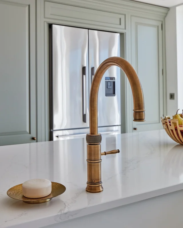 “Summer entertaining should feel effortless,  and with a Quooker tap, it can be,” shares Stephen Johnson, Managing Director at Quooker UK & Ireland.

From boiling water for pasta salads to chilled infusions and sparkling mocktails, this single tap brings form and function together in one sleek design.

Tap the link in the bio to read our Q&A with Stephen and discover how @quookeruk can transform the way you cook, prep and pour this summer.

-

#tomhowley #quooker #quookertap #kitcheninspo #kitchendesign #socialkitchen #summerentertaining #kitchentech