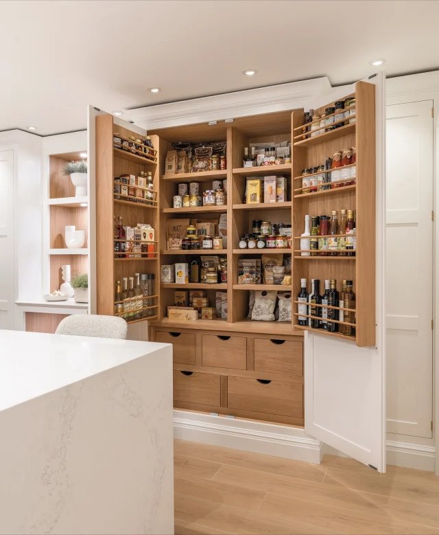 Our newly renovated showroom has been designed to inspire.

Spread across two floors, the space now showcases three full kitchen displays, a home bar, a walk-in pantry, and more. From the moody backdrop of our Hazelwood cabinetry to the modern lines of our new Malone range, each display has its own character while showcasing thoughtful design and style.

Read the full story via the link in our bio.

-

#tomhowley #showroom #kitchenshowroom #kitchensofinsta #kitchendesign #homeinspiration #chelsea