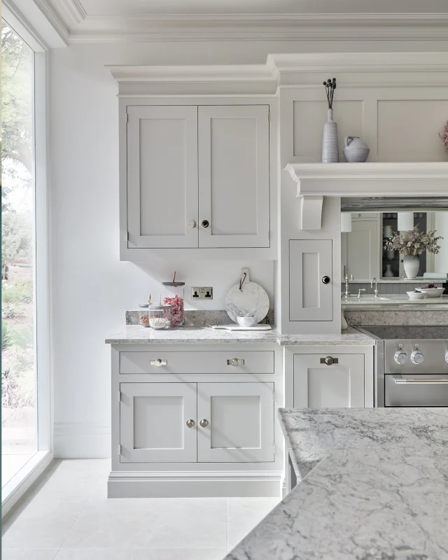 As Tom Howley shared in a recent @homesandgardensofficial feature, “Over the past few years, the way we live in our homes has evolved. We’re spending more time indoors, often blending work and home life, and that’s changed how we want our spaces to feel. We need our homes to feel that much roomier, lighter, and brighter. Off-white kitchens do this perfectly, offering an energising, transformative aesthetic that makes any space feel bigger and more inviting.”

Discover more light, bright and airy kitchen designs in our latest brochure - request yours via the link in our bio.