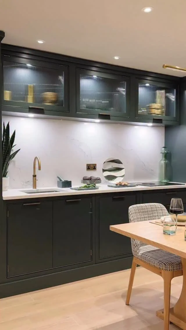 Our new Malone kitchen collection debuts at our Chelsea showroom — a space that perfectly showcases the harmony of modern design and British craftsmanship.

From cosy city kitchens to expansive open-plan layouts, Malone adapts effortlessly to the way we live today.

“Chelsea feels like the perfect home for Malone,” says Tom Howley, Creative Design Director. “It’s a place where old and new come together, just like this collection.”

Come by the showroom and see Malone in person; it’s a kitchen designed to be experienced. Learn more via the link in our bio.