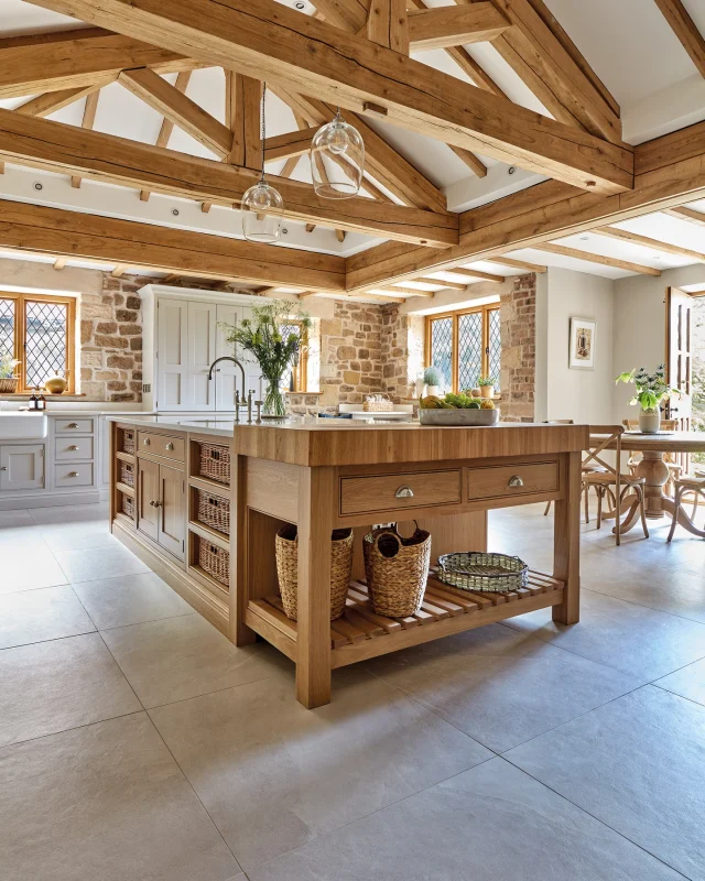 We love how this space balances old and new.

Painted cabinetry keeps things fresh, while the oak island and original stone walls bring warmth and texture.

Nothing feels forced; it just works.

Step inside this beautiful project and others like it via the link in our bio. 

#tomhowley #periodhome #kitchendesign #homesandgardens #countrykitchen