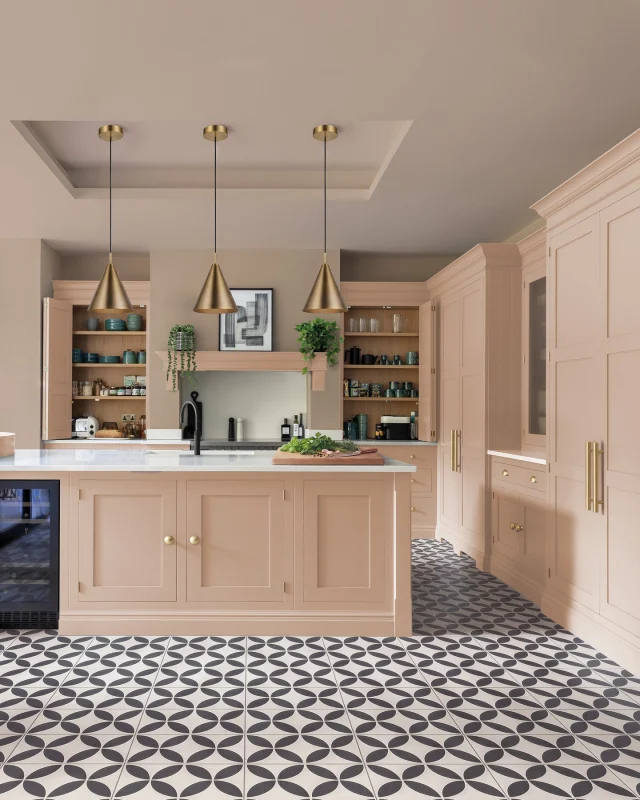 Meet Pink Salt. Confident, livable and quietly unlike anything else in your kitchen.

Fantastically versatile, it works as a bolder bridging colour in its own right, or as a unique neutral alongside deeper, more saturated shades. However you use it, it belongs.

Explore Pink Salt and our full spring palette via the link in our bio.

#tomhowley #colourlaunch #pinkkitchen #kitchencolour #interiorcolour