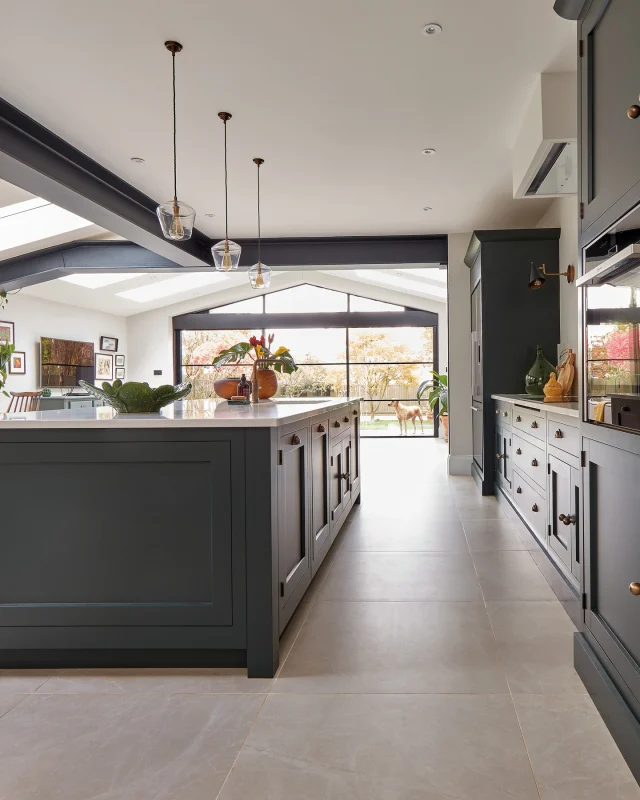Every project starts with a conversation.

Whether it’s looking over plans in the showroom or walking through your home, it’s about understanding how you live and what you need from the space.

That’s where the best ideas begin.

If you’re ready to explore what’s possible, book your design consultation in your home or in one of our showrooms - link in bio.

#tomhowley #kitchendesign #kitchenrenovation #homereno #homeinteriorideas