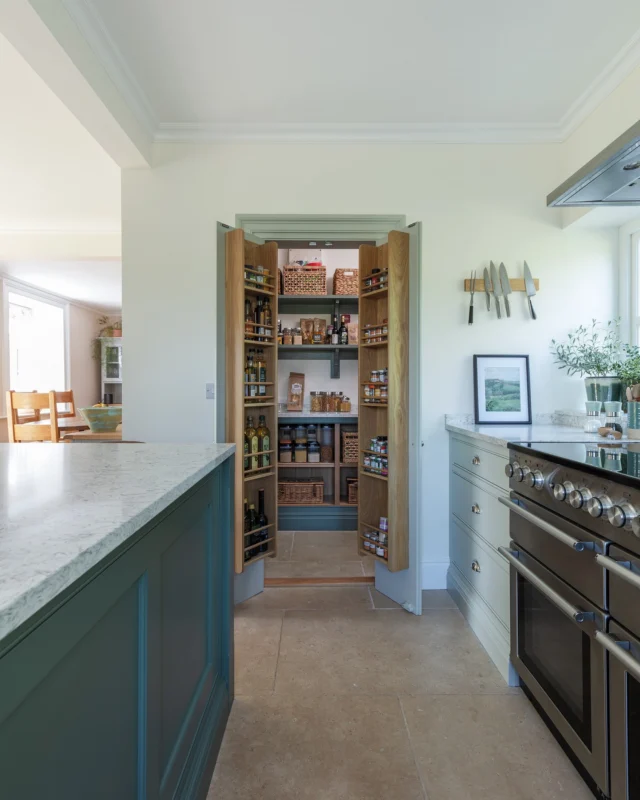 Where does the modern butler's pantry actually belong?

Traditionally placed downstairs in large English country homes, the pantry has evolved into an integral, everyday part of the home. Here are our top tips on positioning this in-demand feature.

- Your walk-in pantry should feel like a natural extension of your primary kitchen, positioned within close proximity to your main prep and cooking zones.
- A well-positioned quartz countertop inside the pantry is a godsend; it gives you a dedicated space to unpack the shopping and stash deliveries out of sight until they are put away.
- Don't forget the climate. Consider ventilation and ambient temperature when choosing the location to ensure the longevity of your fresh food and stored ingredients.

Project: @gibbsandvetrenovate

#tomhowley #walkinpantry #pantryorganisation #kitchendesign #homerenovation