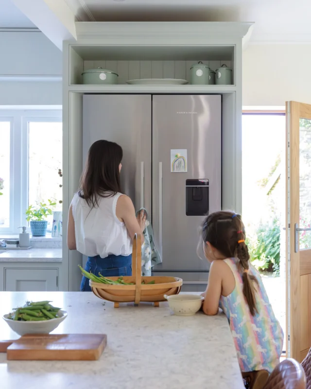 Where should your fridge actually go?

It’s one of those decisions you might not think much about until you’re living with it.

For a kitchen that works well day to day, the fridge should be easy to reach from both the cooking and dining areas. Ideally, you want to be able to grab the milk while making breakfast, pull out the vegetables while cooking, or let someone else get a drink without walking straight through your cooking zone.

If you’re planning a new kitchen, think about the journey between the fridge, sink and hob, and, just as importantly, how other people move around those spaces.

Looking for ideas for your own kitchen? Order your free brochure for more inspiration — link in bio.

Project: @gibbsandvetrenovate

#tomhowley #kitchendesign #kitchenplanning #kitchenlayout #interiordesignideas